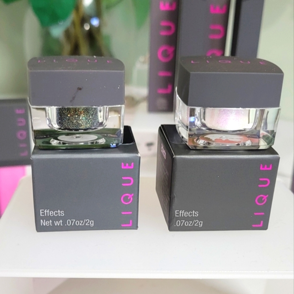 LIQUE -2- Glitter effects 1 angel  (white) 1 Ecstasy (mixed-dark) Eyes Face